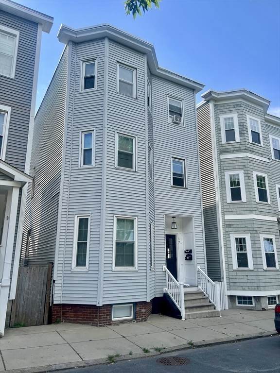 17 M Street - Photo 1