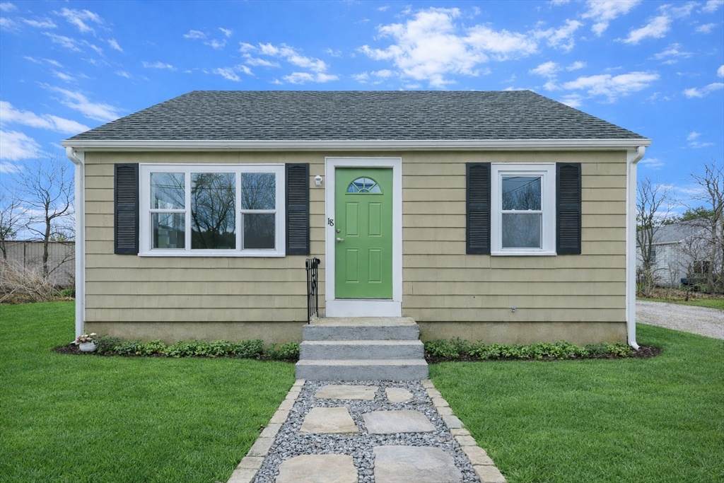 18 Huntington Ave - Photo 1