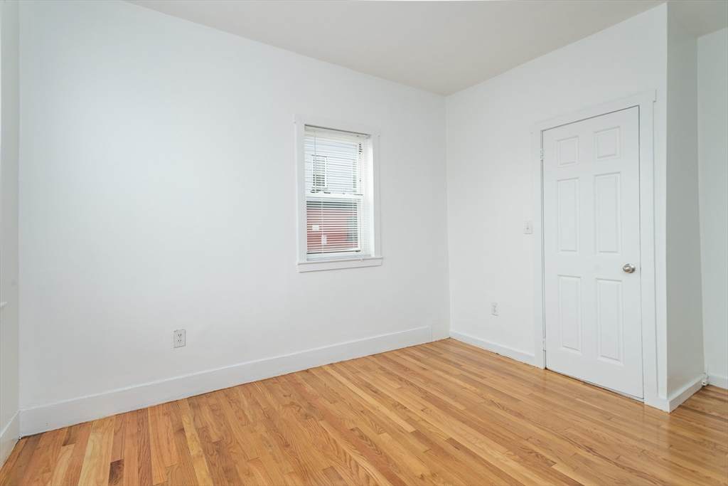 289 Hancock Street - Photo 1