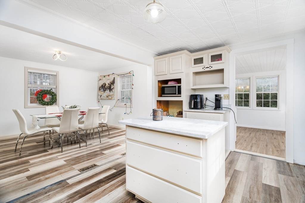 28 Holly Drive - Photo 1