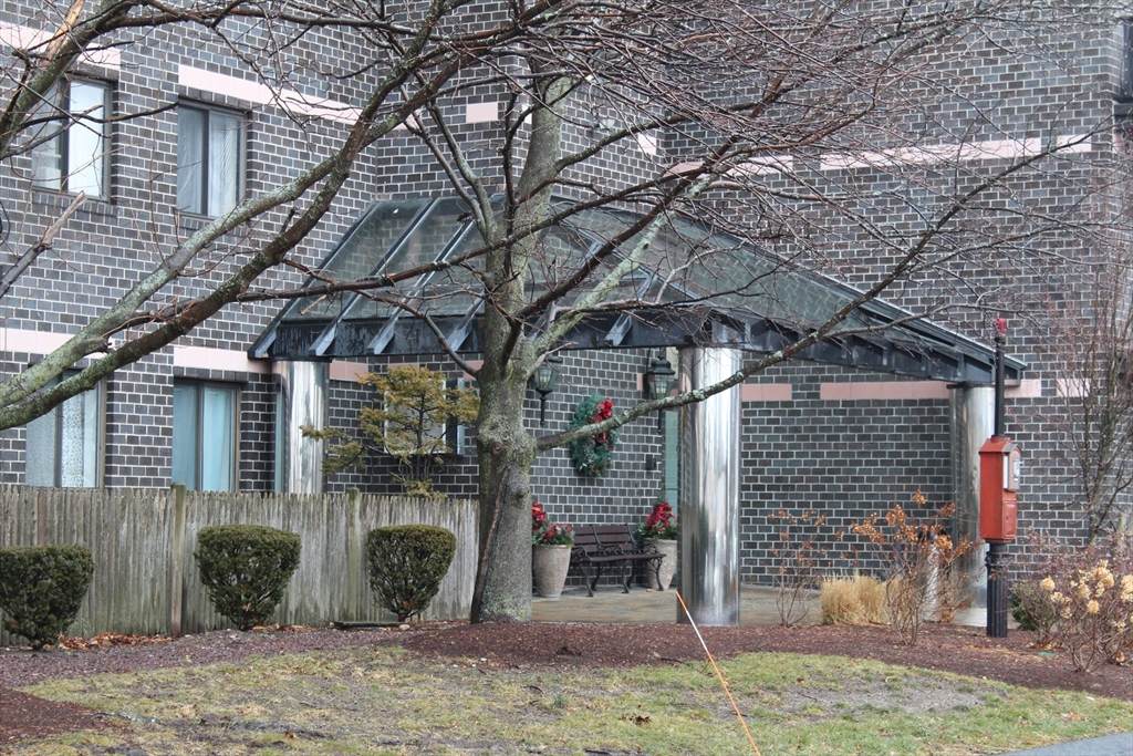 500 Washington Street - Photo 1