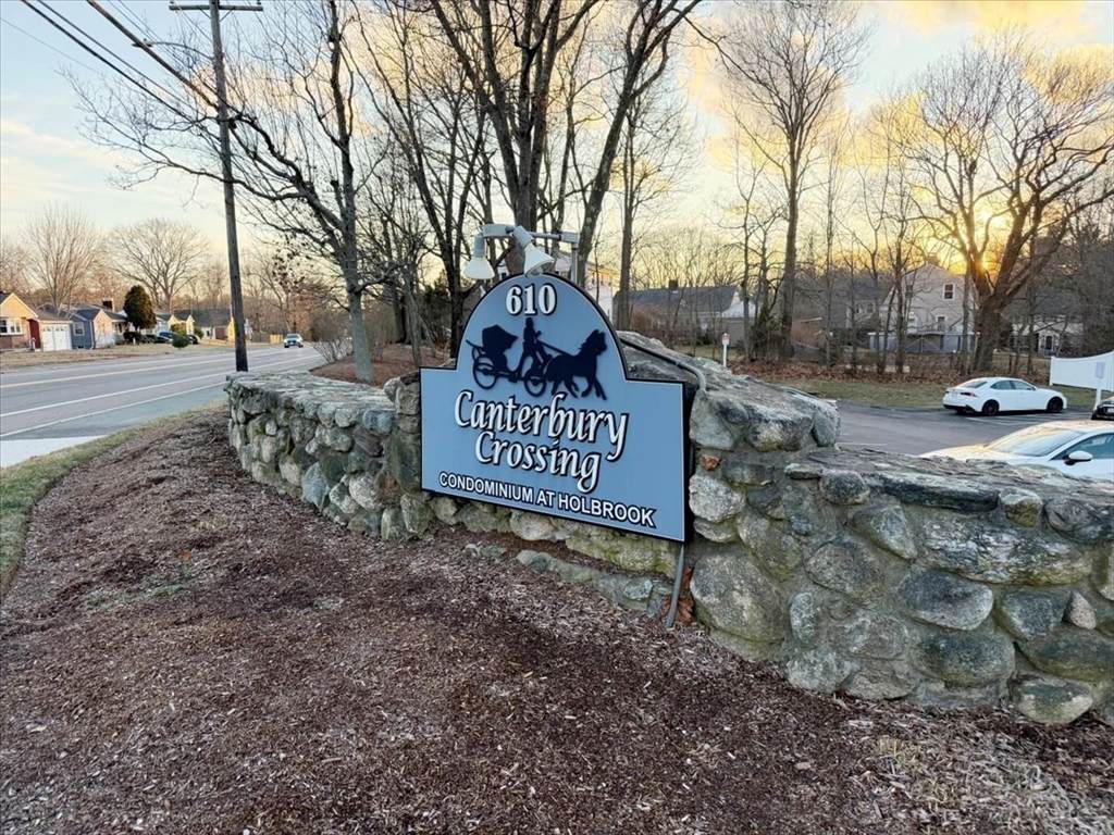 610 South Franklin St - Photo 1