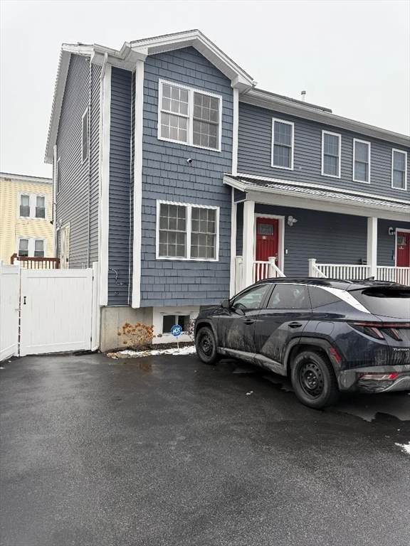 13 Marion St - Photo 1