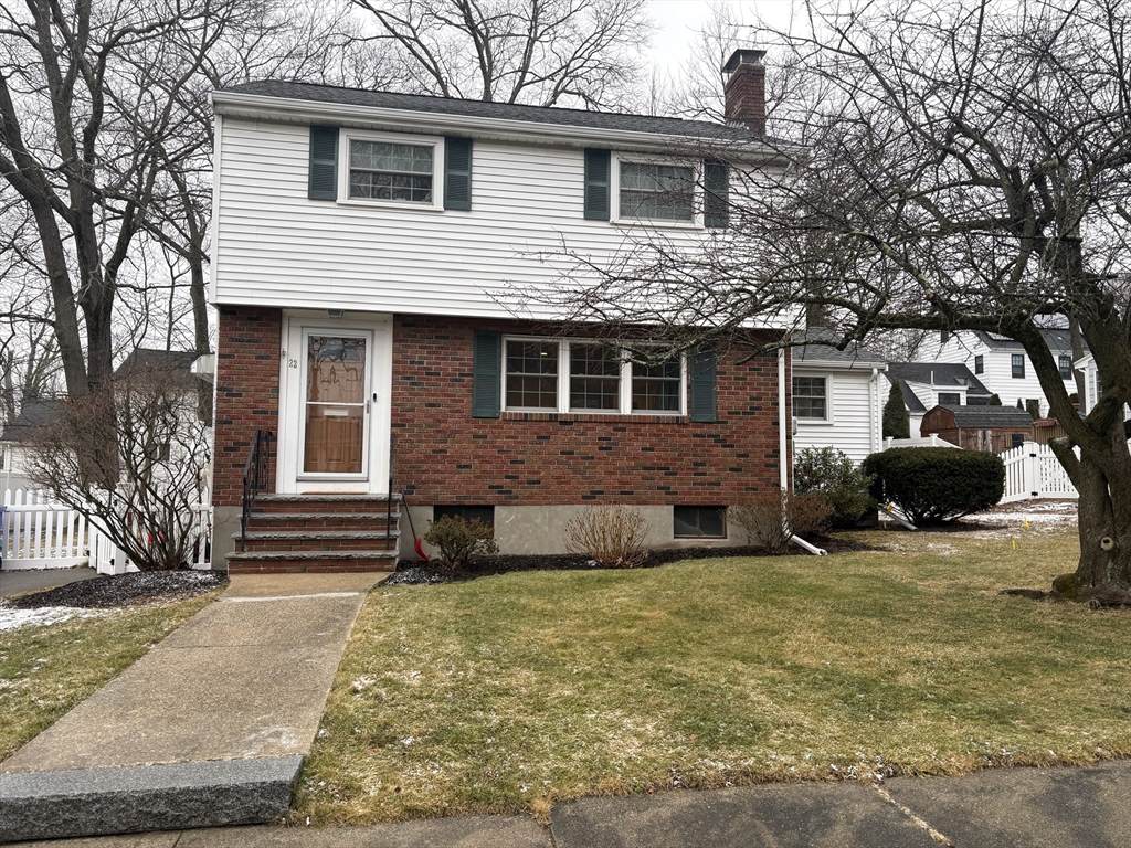 22 Farwell Ave - Photo 1