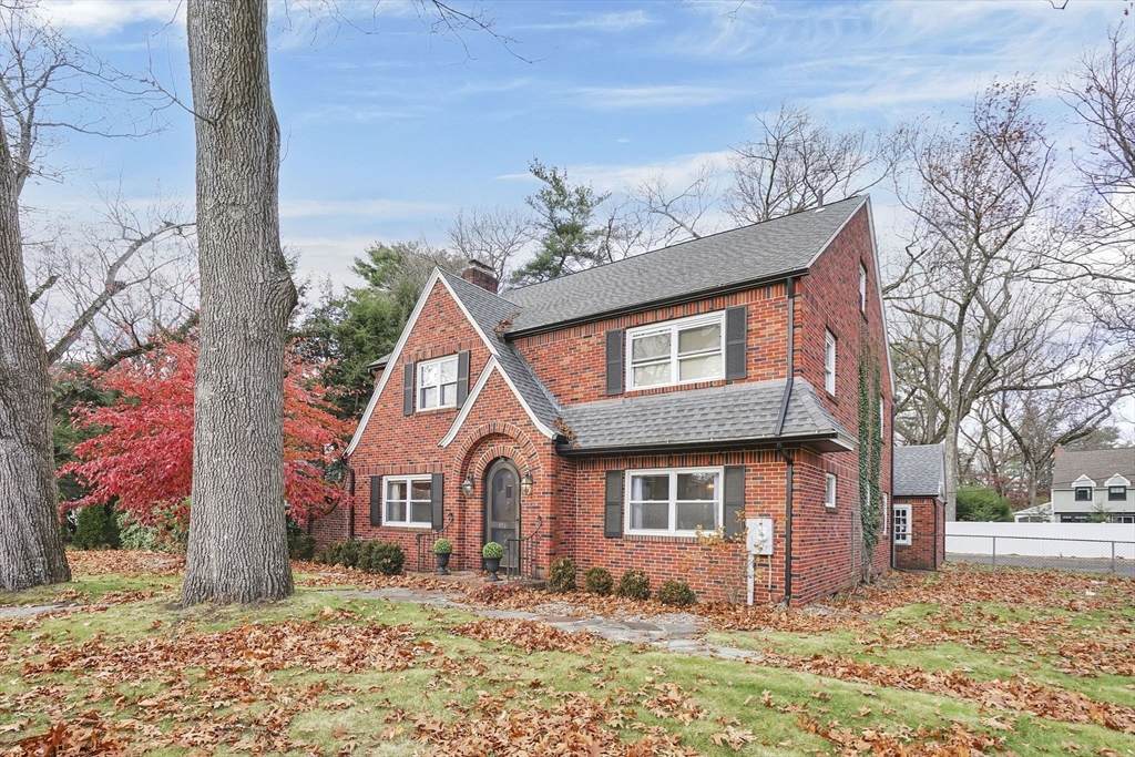 350 Converse St - Photo 1