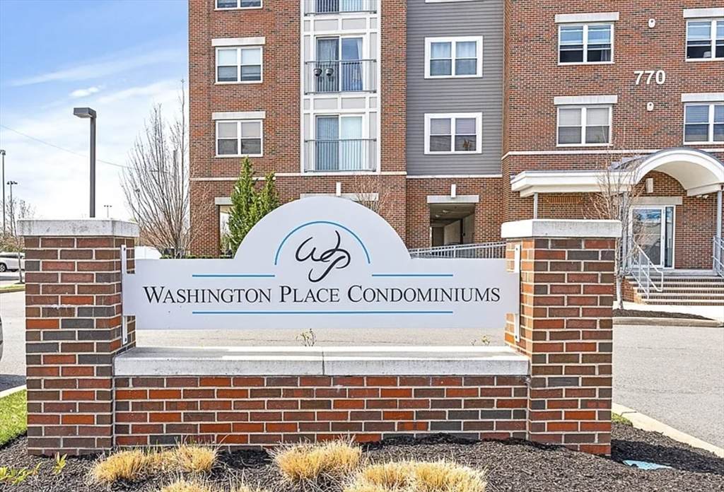 770 Washington Ave - Photo 1