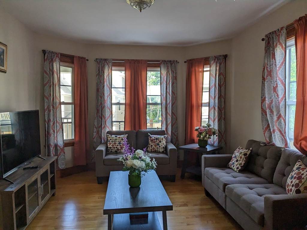 59 Edson Street - Photo 1