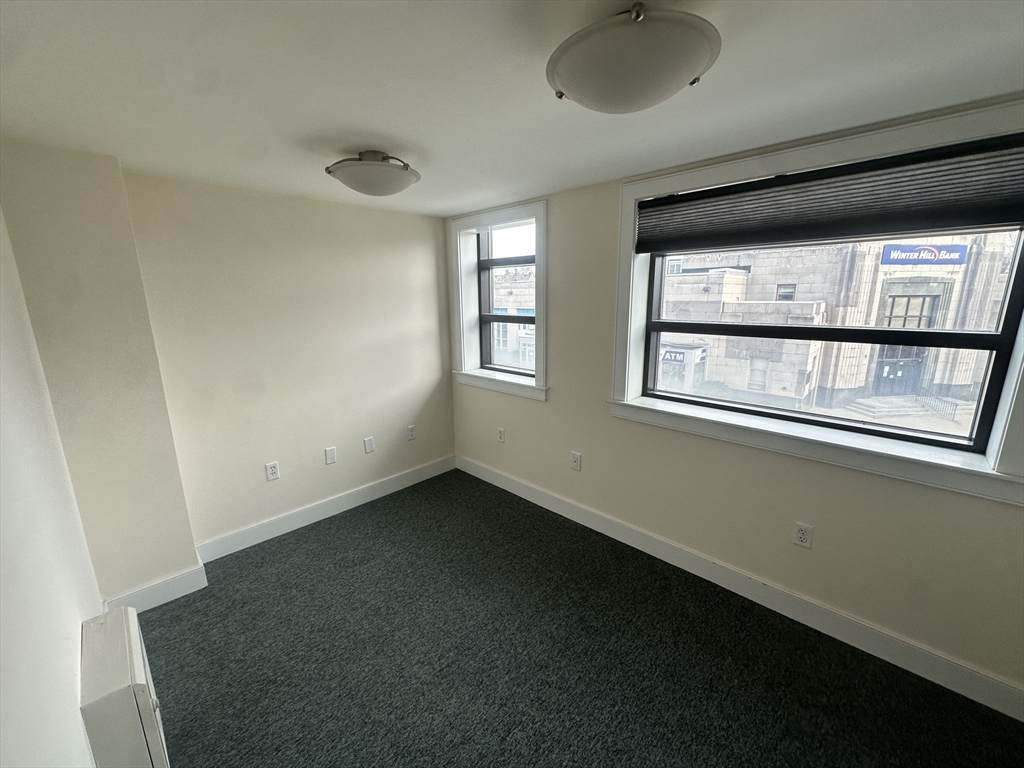 377 Summer St - Photo 1