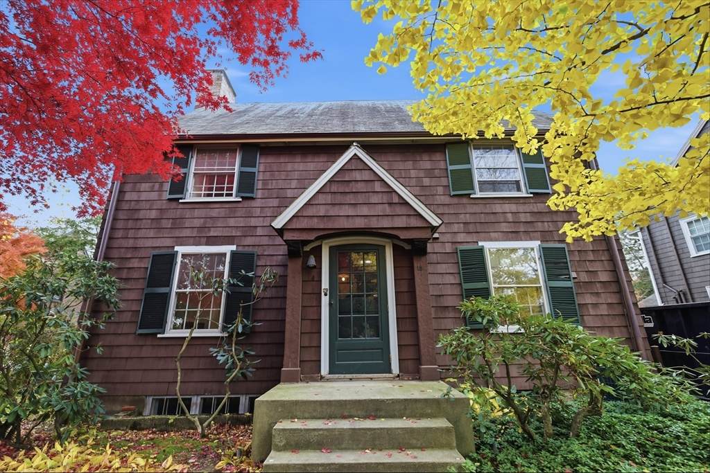 12 Gray Gardens W - Photo 1