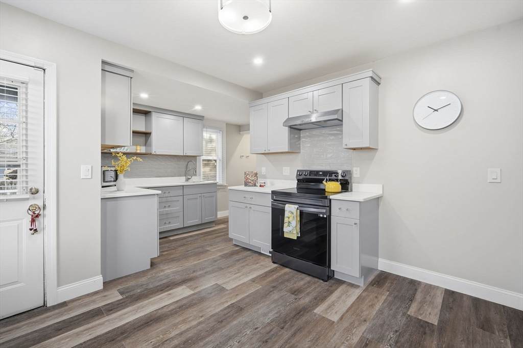 106 Amherst St - Photo 1