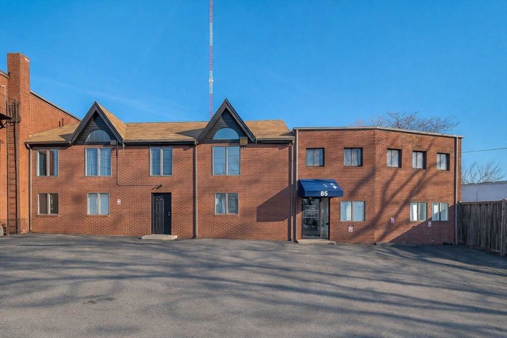 85 Franklin Street - Photo 1