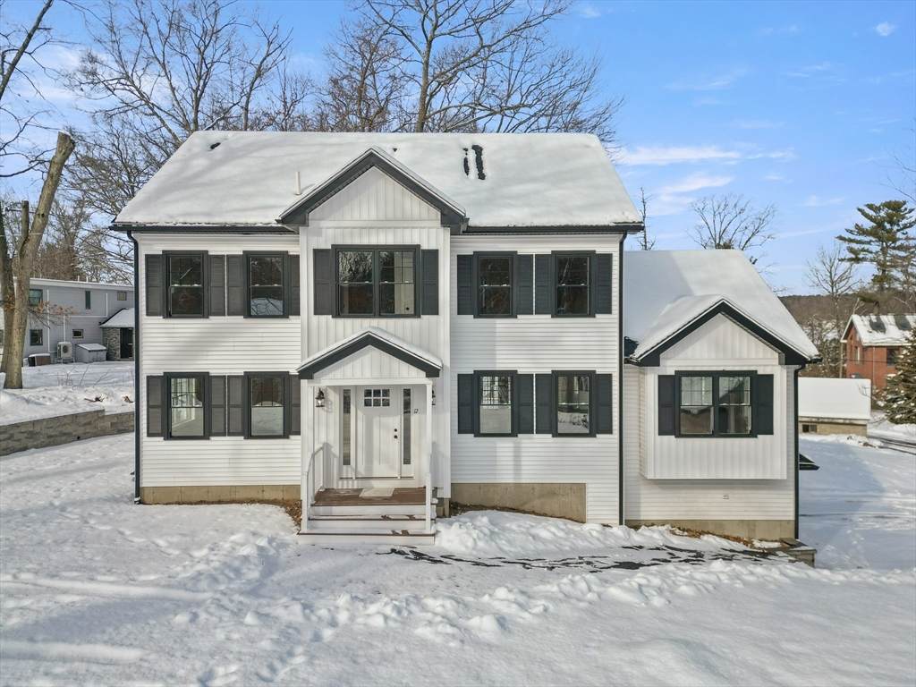 12 Lands End Rd - Photo 1