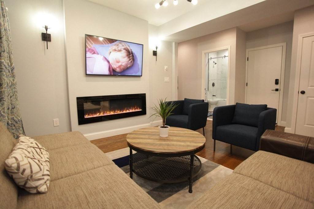 289-291 Main Street - Photo 1