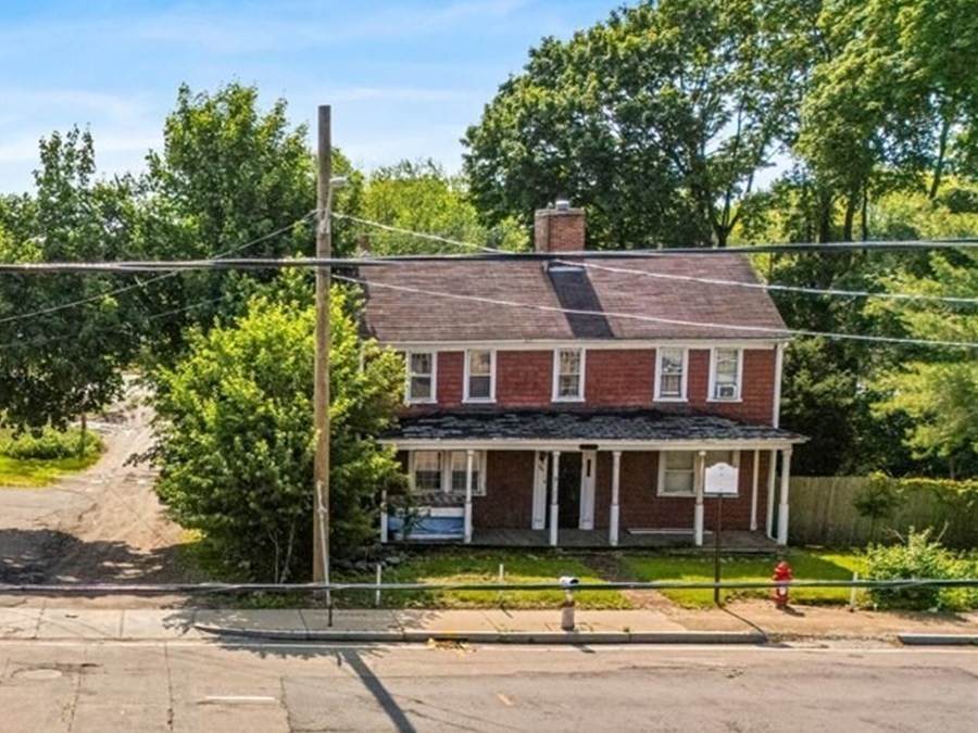 386 Washington St - Photo 1