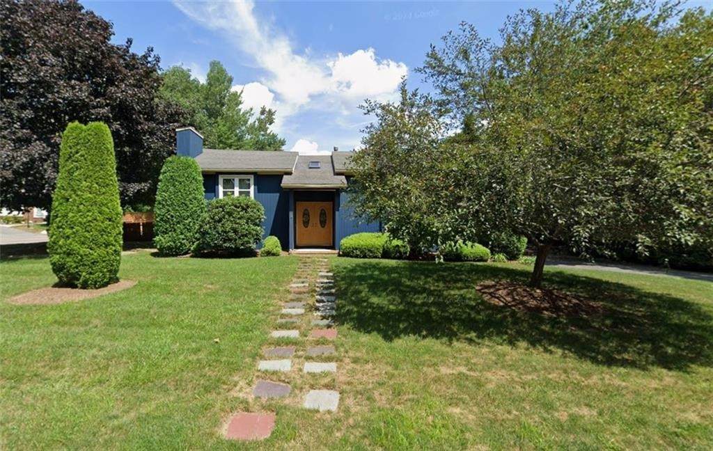 2 Sturbridge Ave - Photo 1