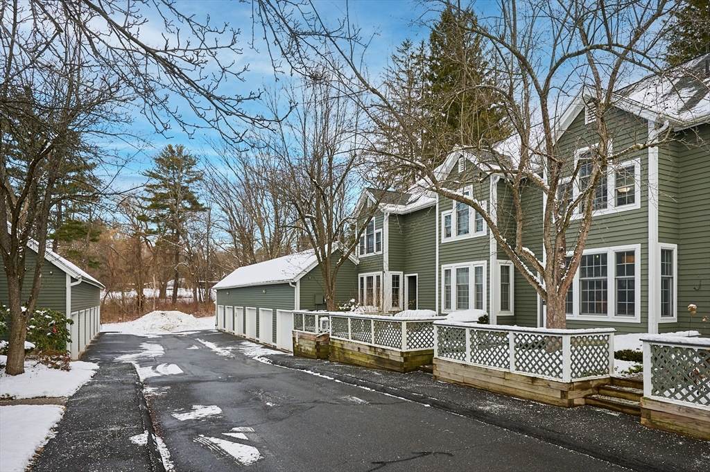 75 Amity Place - Photo 1