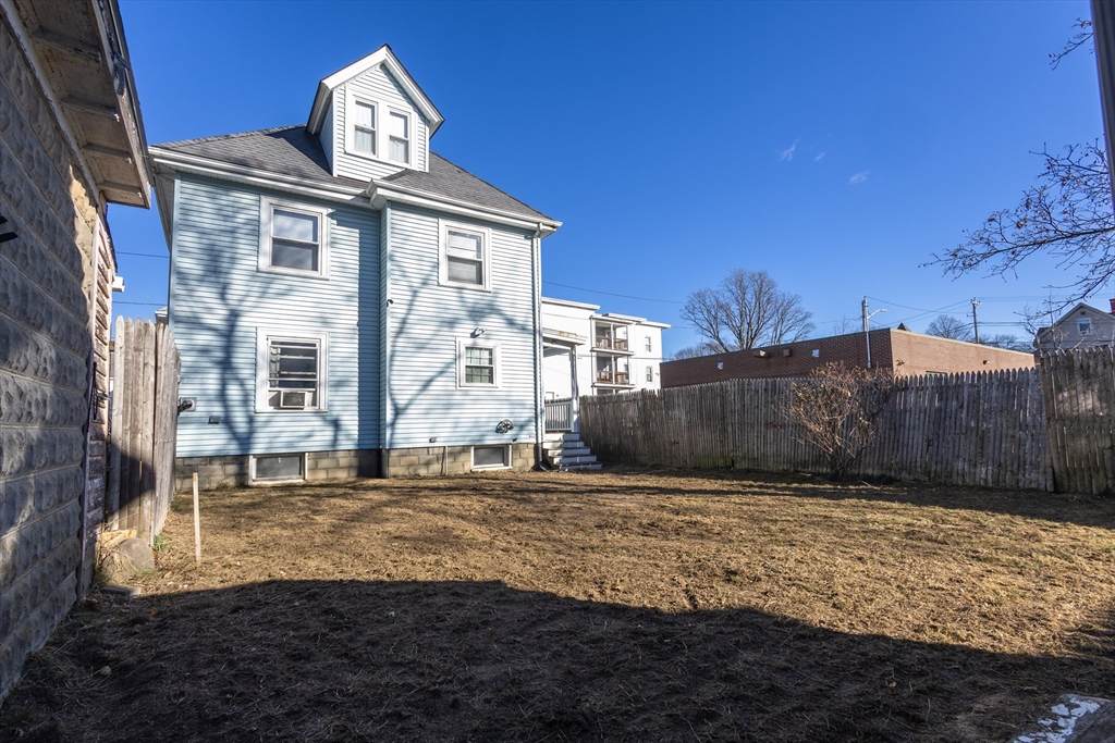 4 Fay Place - Photo 1