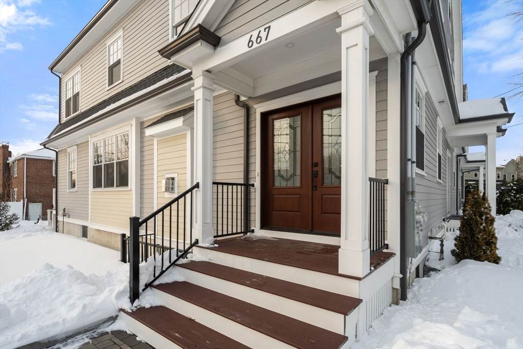 667 Boylston St - Photo 1