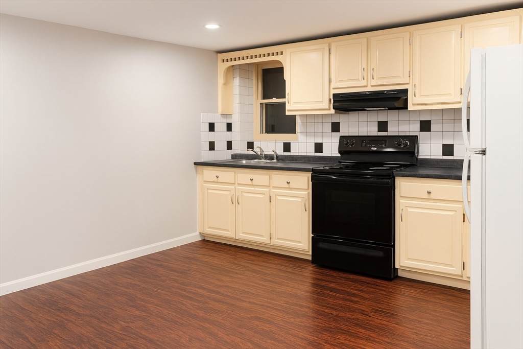 315R Weir Street - Photo 1