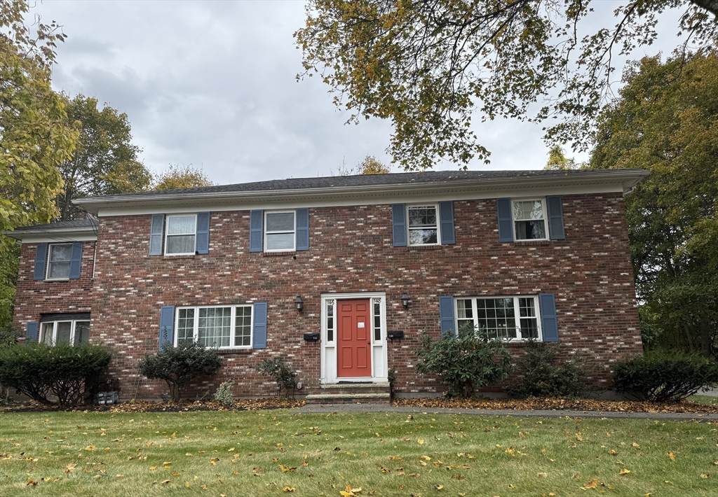 148 Wyman St - Photo 1