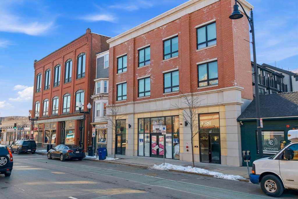 300 Somerville Avenue - Photo 1