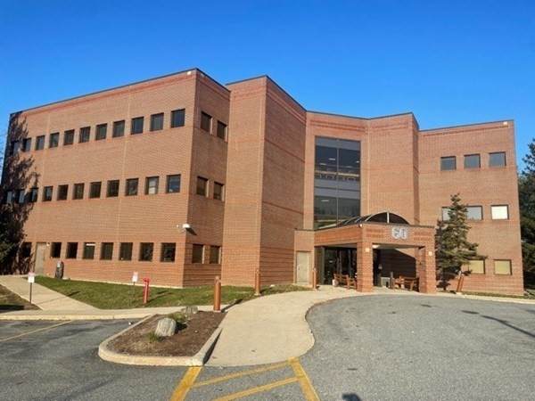 60 East St - Photo 1