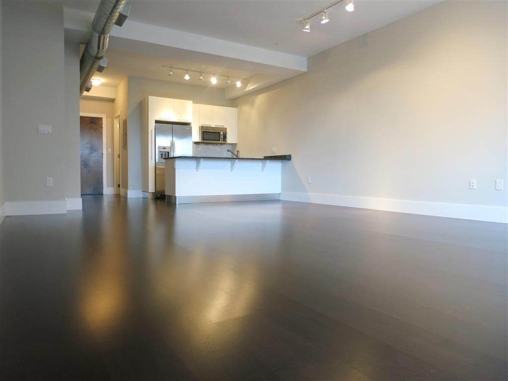 154 W 2nd St - Photo 1