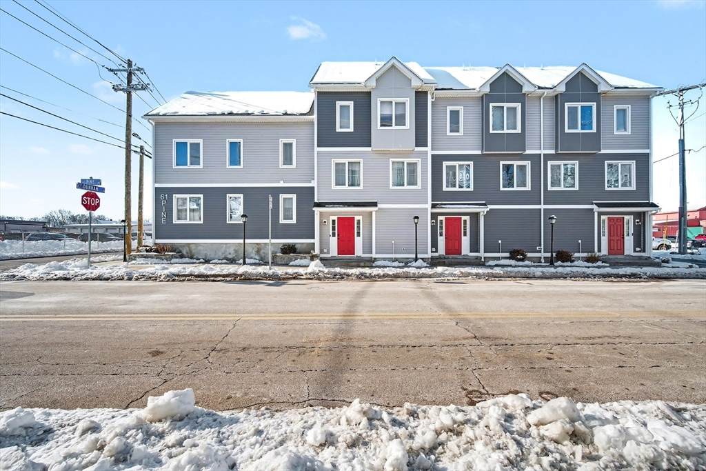 61 Pine St. - Photo 1