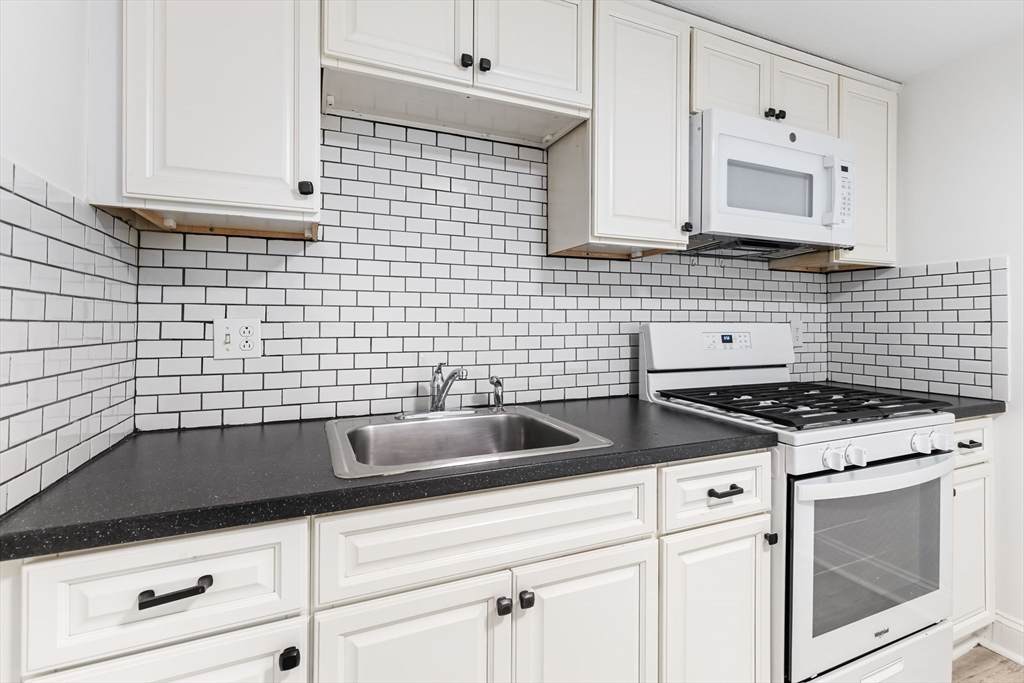 55 Broad Street - Photo 1