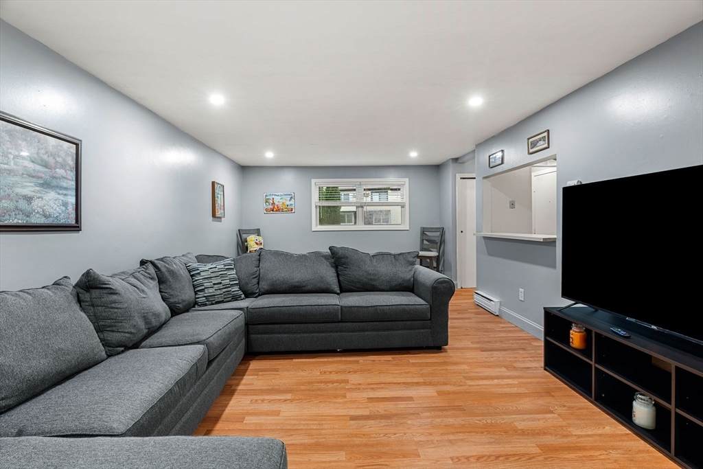 20 Mason Ct - Photo 1