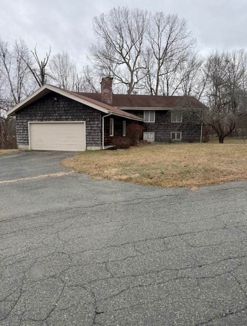 1 Bruce St - Photo 1