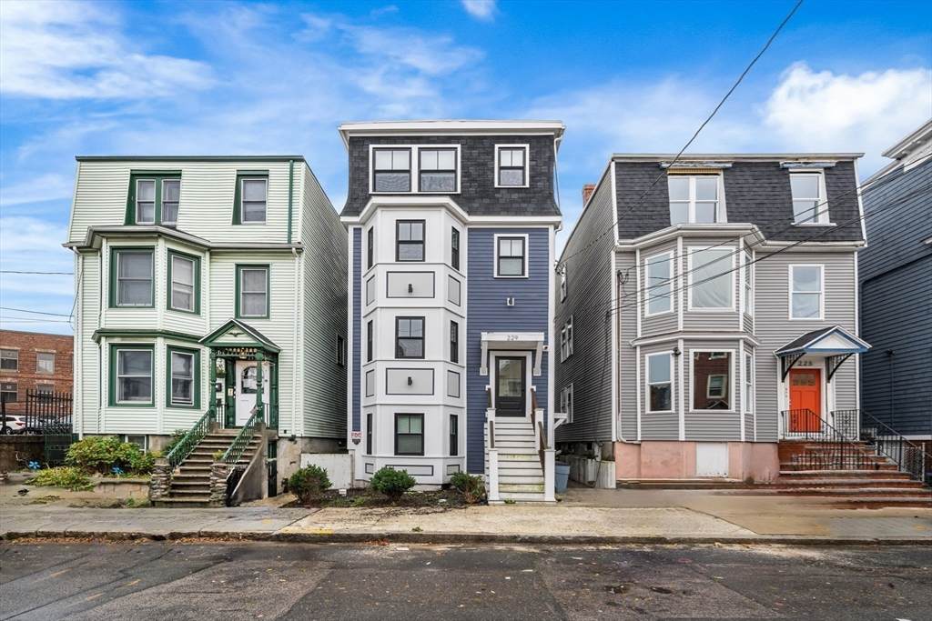 229 E Eagle St - Photo 1