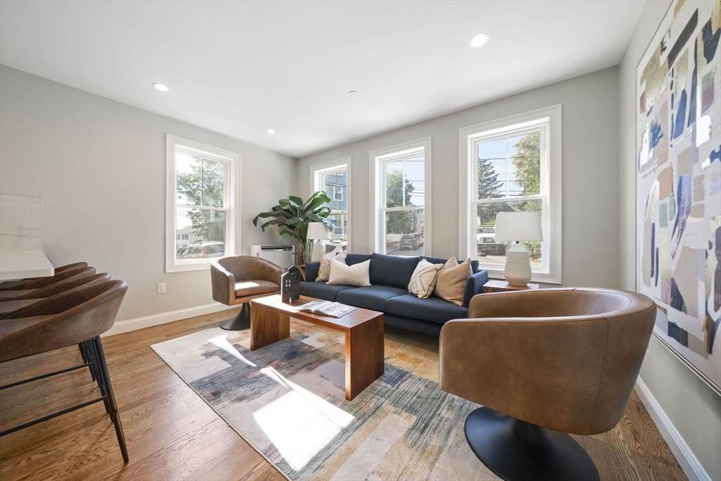 52 Bellevue St - Photo 1