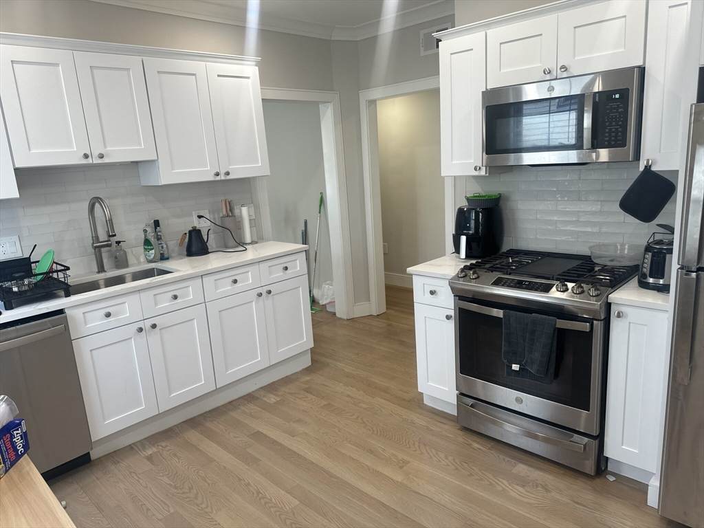 44 Iffley Road - Photo 1