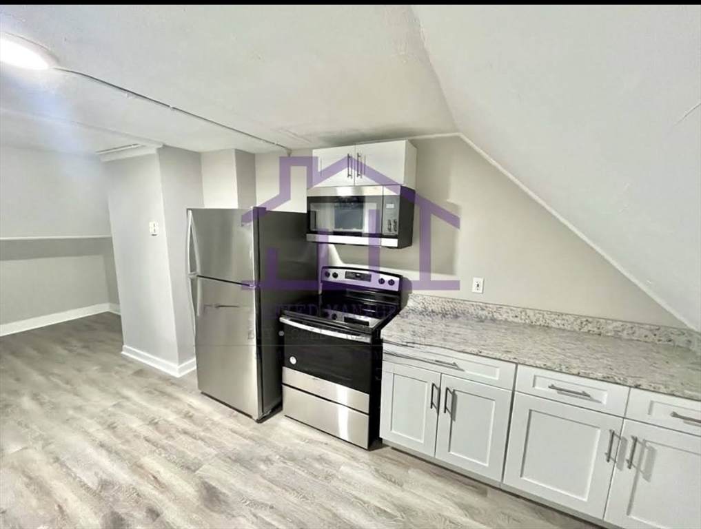 18 Williams St - Photo 1