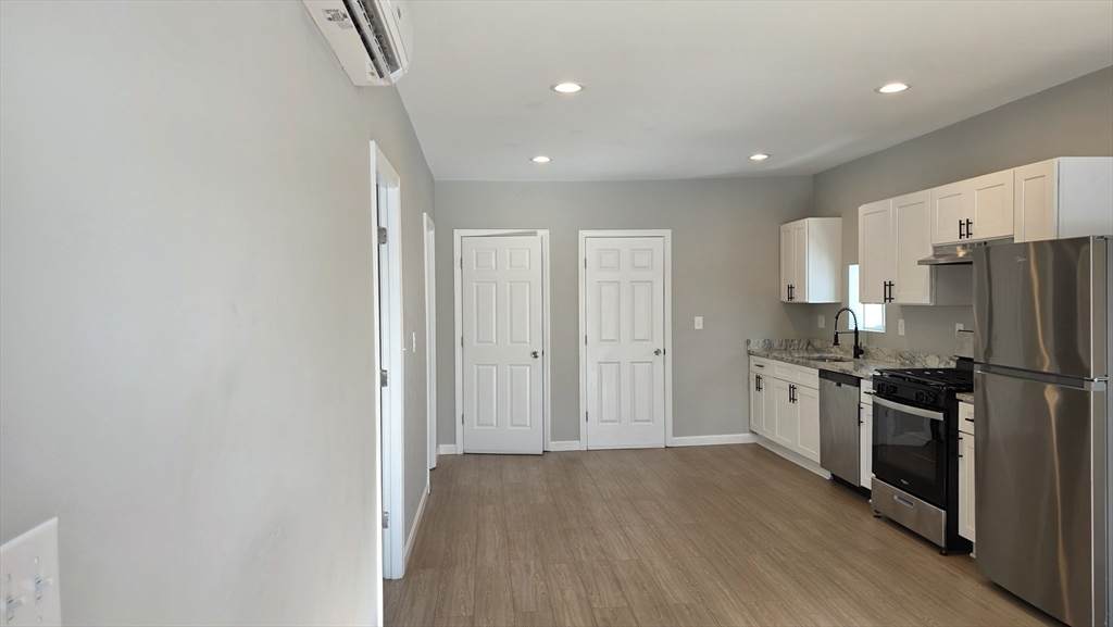 31 Hicks St - Photo 1