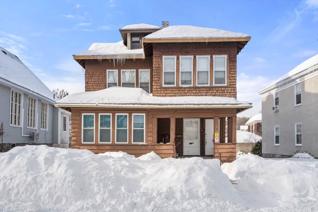 9 Elmwood St - Photo 1