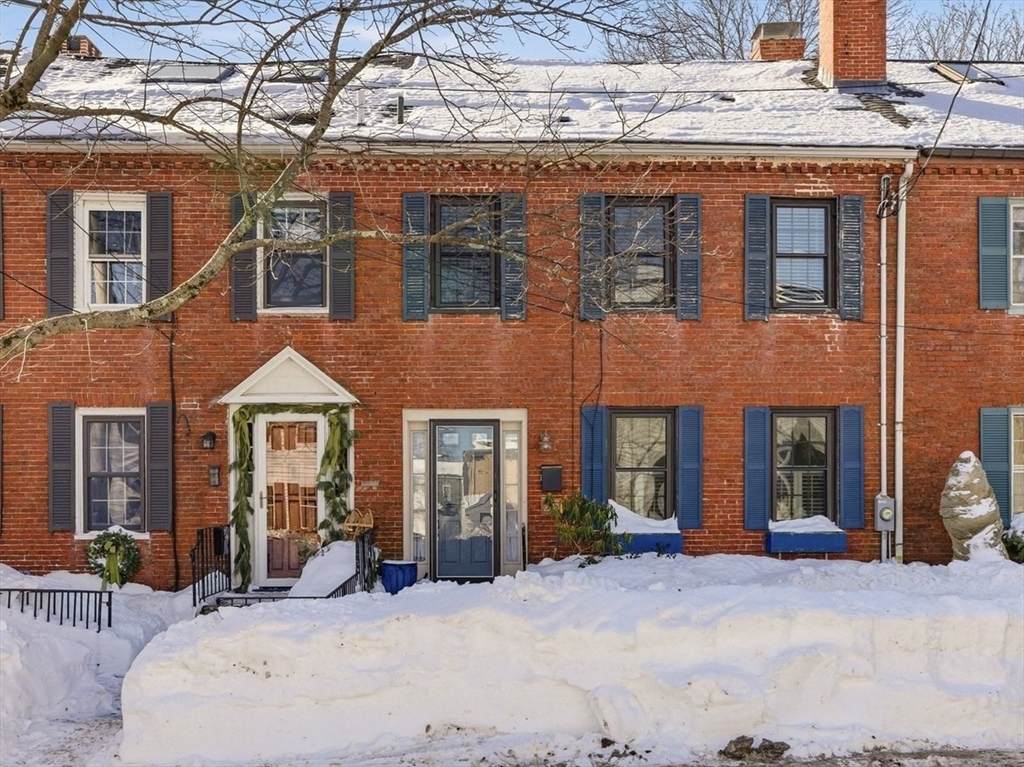 25 Munroe Street - Photo 1