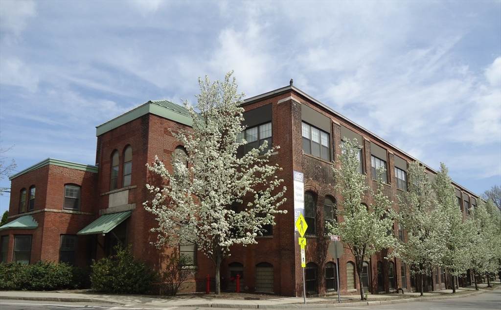 69 Milk St - Photo 1