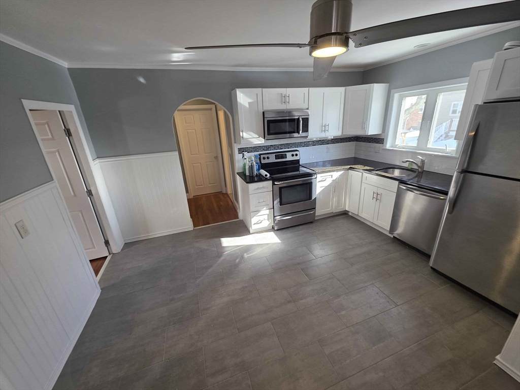 14 Seagirt - Photo 1