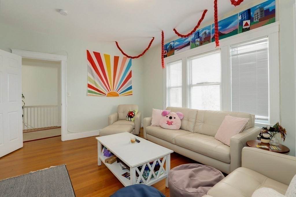 62 Algonquin Rd - Photo 1