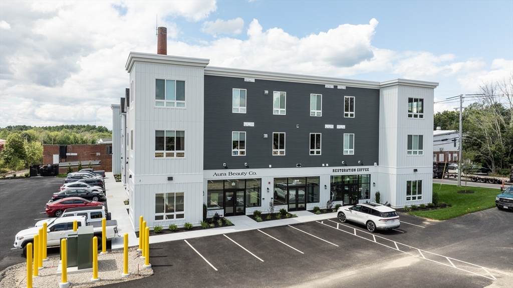 999 Main Street - Photo 1