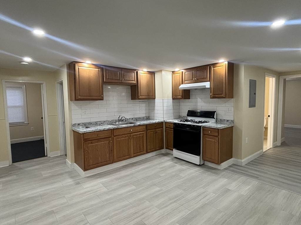 50 Meadowbank Ave - Photo 1