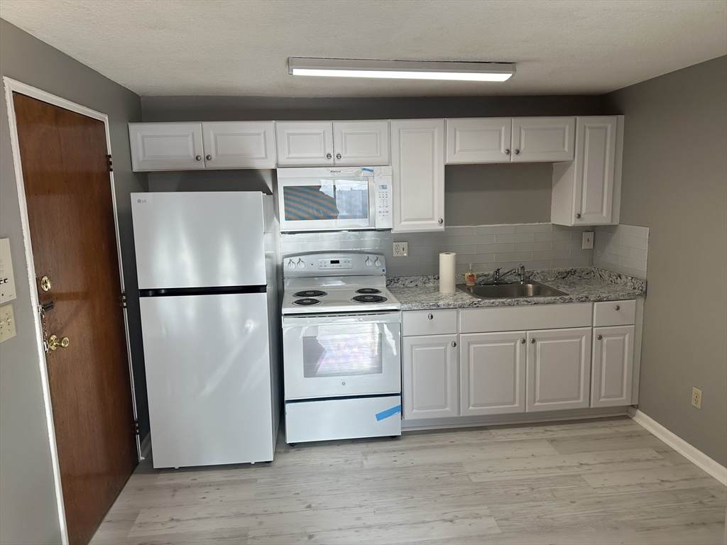 58 Union St - Photo 1