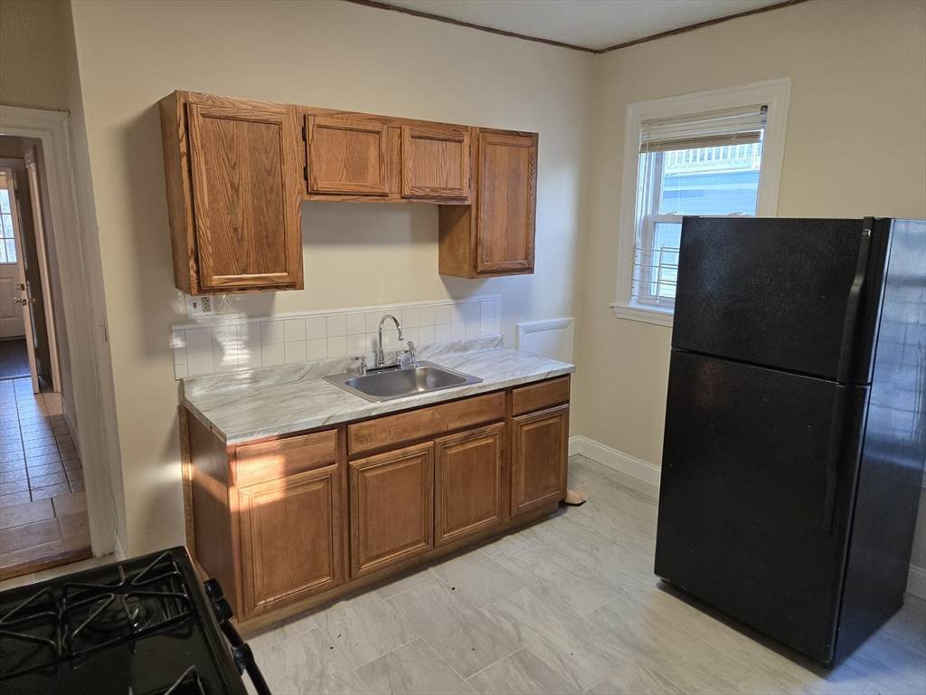 4 Trent St - Photo 1