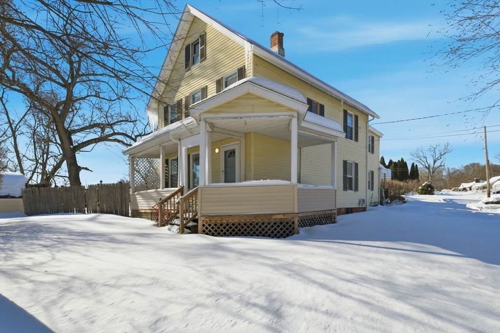 https://bt-photos.global.ssl.fastly.net/mlspin/orig_boomver_1_73475319_2.jpg