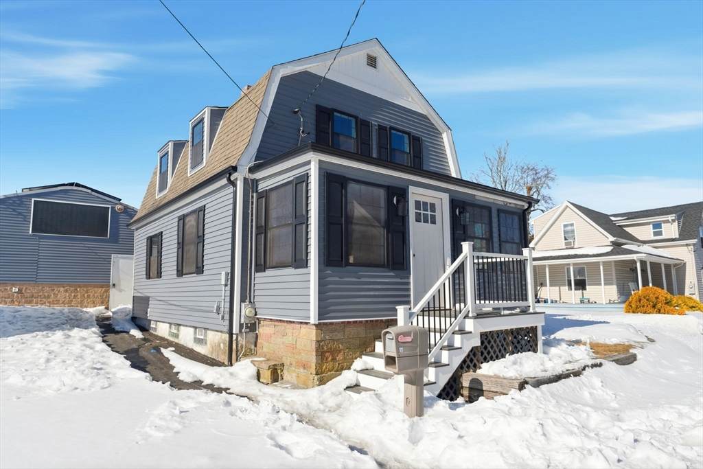 11 Boylston St - Photo 1