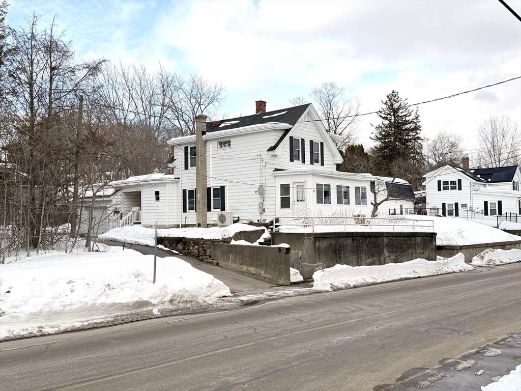 28 Eastford Road - Photo 1