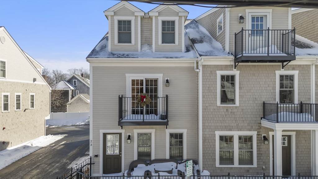 23 Howland St. - Photo 1
