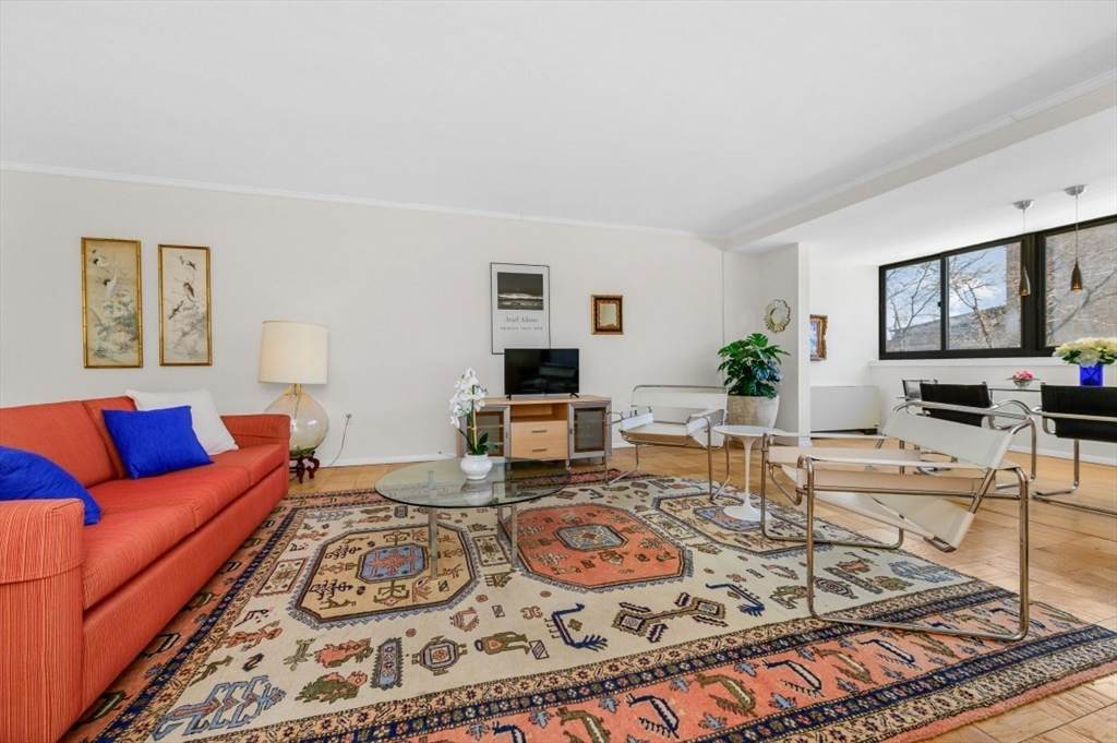 6 Whittier Place - Photo 1
